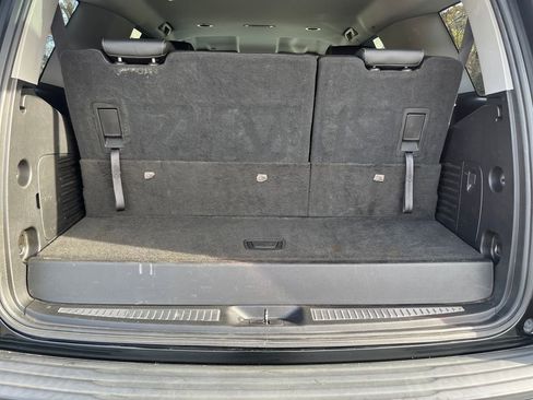 Used 2020 Chevrolet Tahoe LT image 14