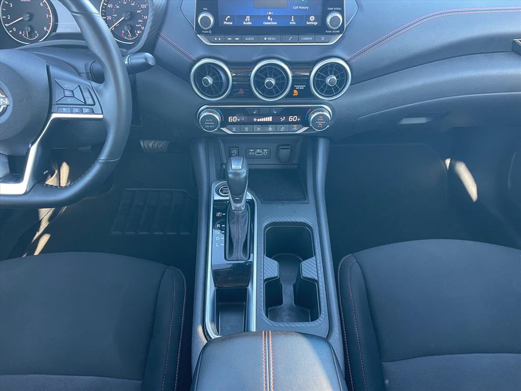Used 2025 Nissan Sentra SR FWD image 17