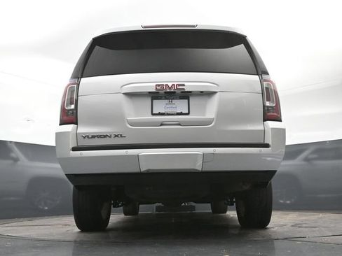 Used 2018 GMC Yukon XL SLT w/ Open Road Package AWD/4WD image 31