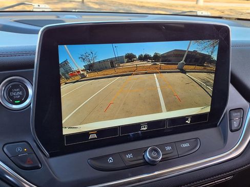 Used 2023 Chevrolet Blazer Premier w/ Enhanced Convenience Package image 11