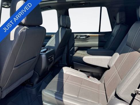New 2026 Chevrolet Tahoe High Country AWD/4WD image 24