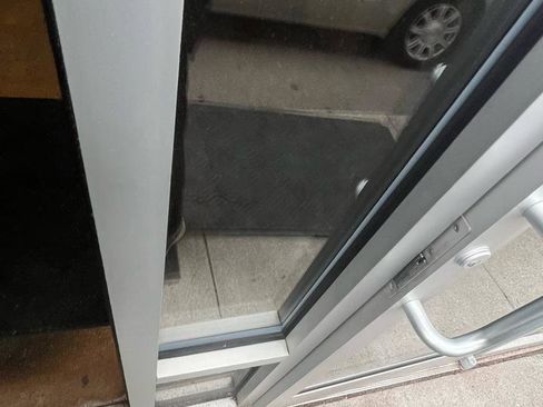 Used 2010 Cadillac DTS image 19