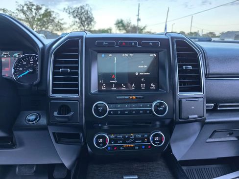 Used 2018 Ford Expedition Limited w/ Equipment Group 301A image 22