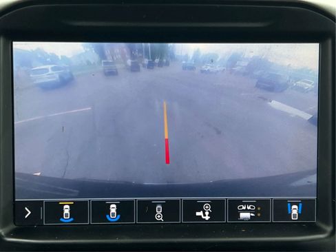 Used 2019 Chevrolet Silverado 1500 LTZ AWD/4WD image 40