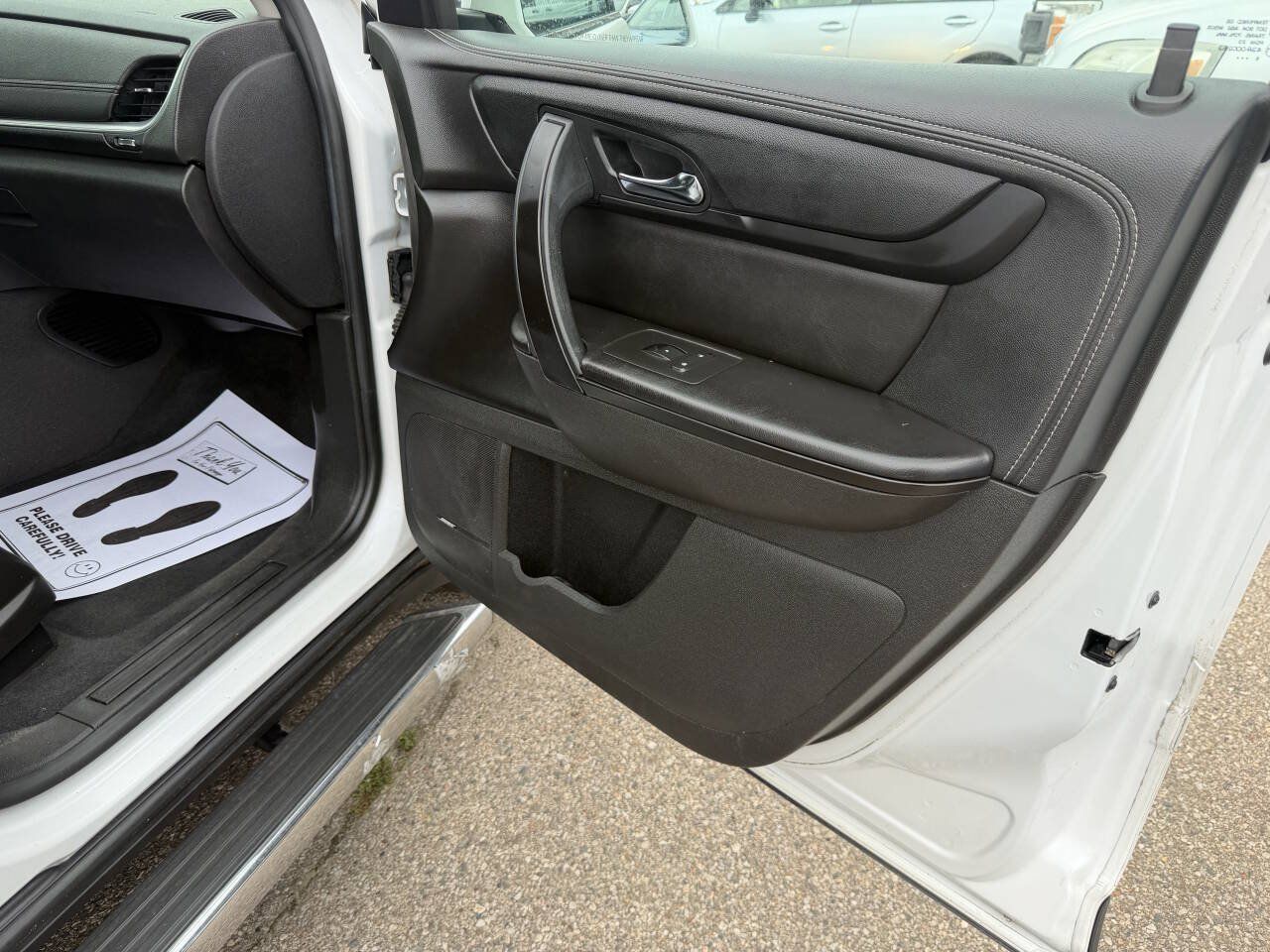 Used 2017 Chevrolet Traverse LT AWD/4WD image 8