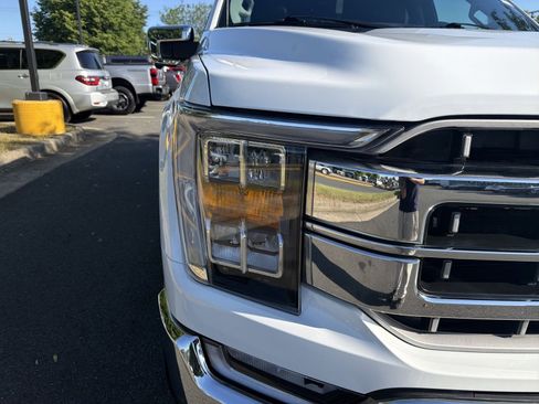 Used 2023 Ford F150 Lariat w/ Trailer Tow Package AWD/4WD image 12