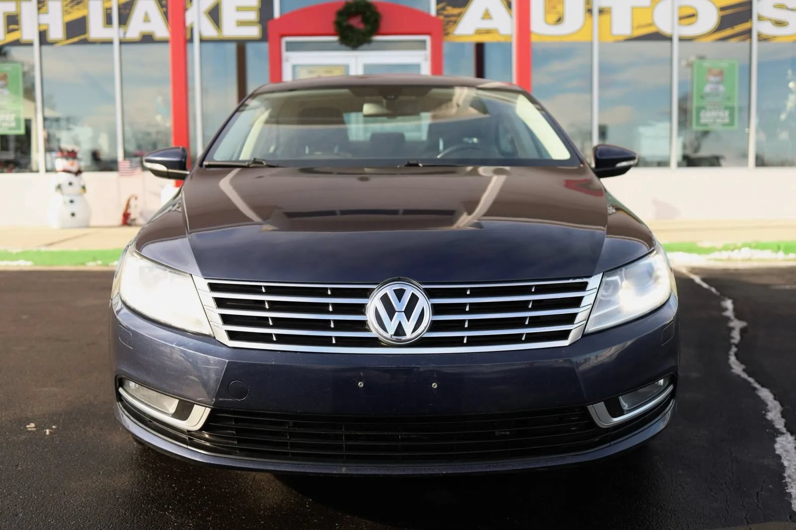 Used 2013 Volkswagen CC R-Line FWD image 2