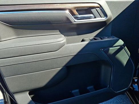 Certified 2026 Chevrolet Silverado 1500 LT image 12