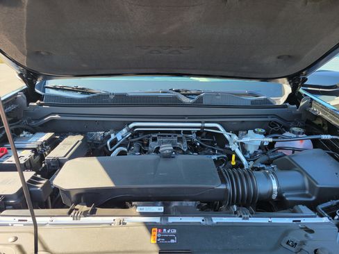 New 2026 Chevrolet Colorado Z71 w/ Technology Package AWD/4WD image 12