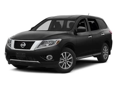 Used 2014 Nissan Pathfinder Platinum w/ Platinum Premium Package