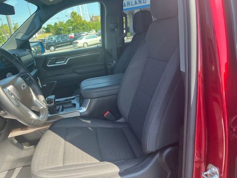 Used 2025 Chevrolet Silverado 1500 RST image 19