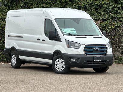 New 2025 Ford E-Transit 148 Medium Roof