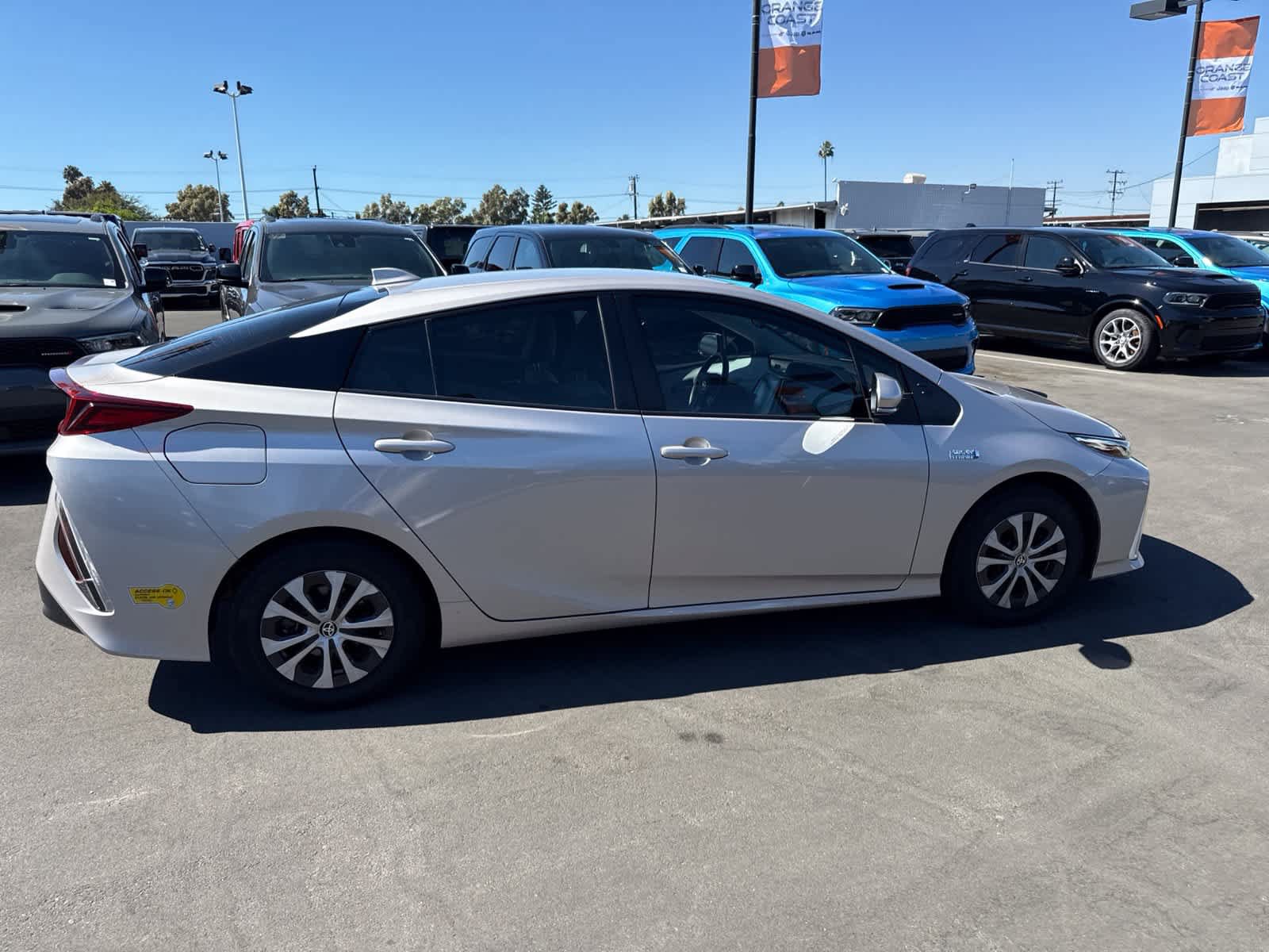 Used 2022 Toyota Prius Prime XLE FWD image 9