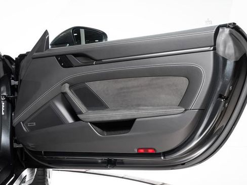 Used 2024 Porsche 911 GT3 RWD image 57