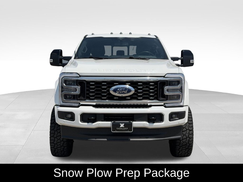 Used 2025 Ford F450 Platinum w/ FX4 Off-Road Package AWD/4WD image 3