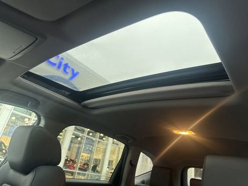 Used 2022 Honda CR-V EX-L image 25