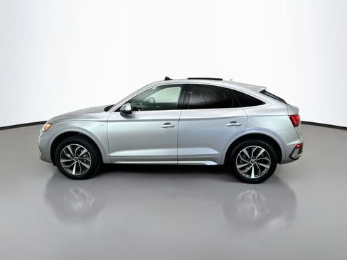 Used 2022 Audi Q5 2.0T Premium w/ Convenience Package AWD/4WD image 4