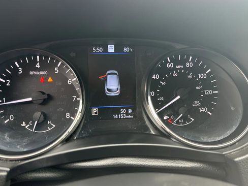 Used 2022 Nissan Rogue Sport SL FWD image 14