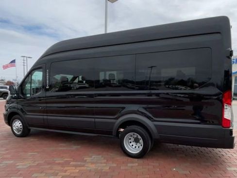 Used 2025 Ford Transit 350 XLT RWD image 7