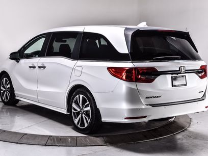 Used 2024 Honda Odyssey Touring