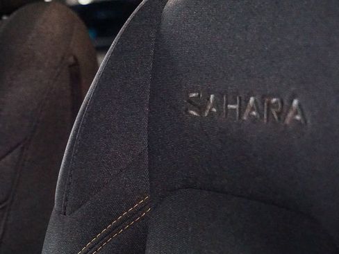 Used 2024 Jeep Wrangler Sahara image 26