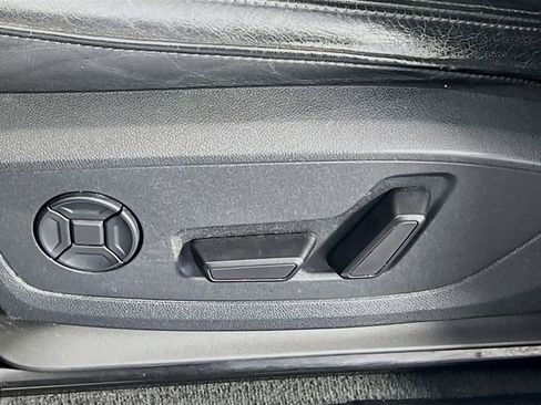 Used 2021 Audi Q3 2.0T Premium w/ Convenience Package AWD/4WD image 13