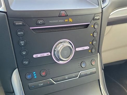 Used 2019 Ford Edge Titanium w/ Equipment Group 301A FWD image 71