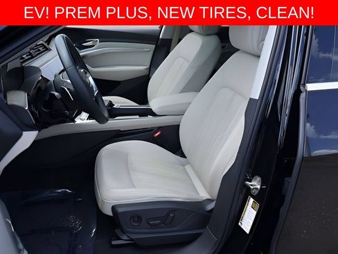 Used 2024 Audi Q8 e-tron Premium Plus w/ Premium Plus Package AWD/4WD image 11