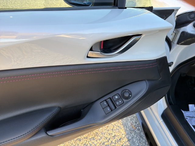 Used 2016 MAZDA MX-5 Miata Club w/ Brembo/BBS Package RWD image 13