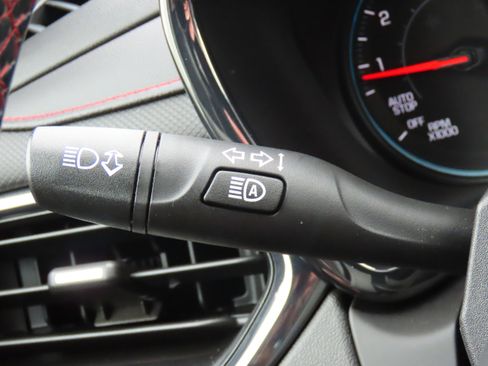 Used 2023 Chevrolet Equinox RS w/ LPO, Floor Liner Package image 34