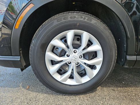 Used 2025 Honda CR-V LX image 29