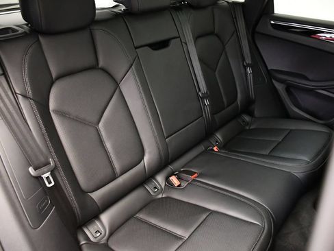 Certified 2026 Porsche Macan AWD/4WD image 56