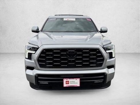 Used 2025 Toyota Sequoia Platinum image 2