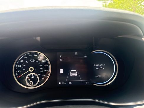 New 2026 Genesis G70 2.5T AWD/4WD image 19