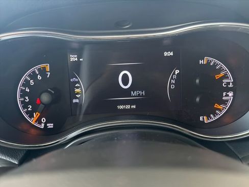 Used 2020 Jeep Grand Cherokee Altitude AWD/4WD image 19