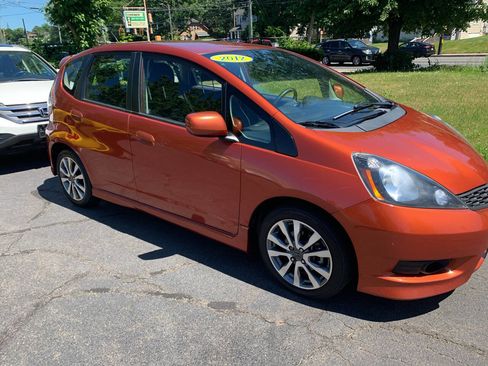 Used 2012 Honda Fit Sport image 2