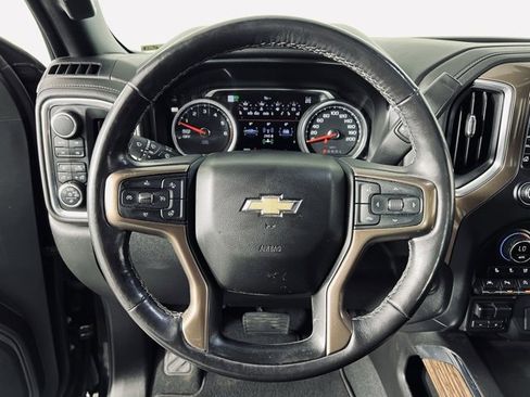 Used 2019 Chevrolet Silverado 1500 High Country image 24