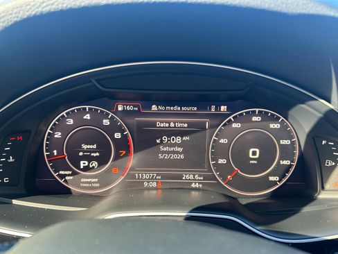 Used 2017 Audi Q7 3.0T Prestige w/ Prestige Package AWD/4WD image 12