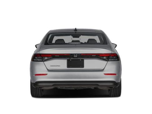 Used 2025 Honda Accord SE image 5