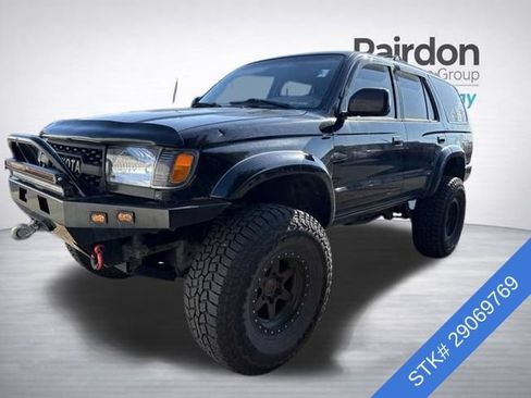 Used 2002 Toyota 4Runner SR5 AWD/4WD image 3
