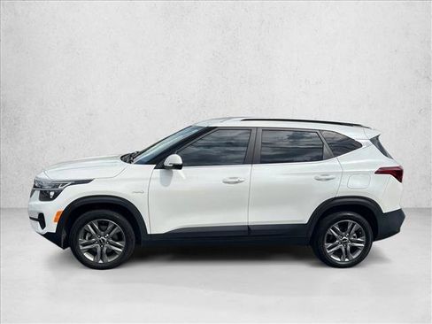 Used 2023 Kia Seltos S w/ Navigation Package image 8