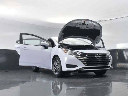 New 2025 Nissan Versa SV w/ Trunk Package image 28