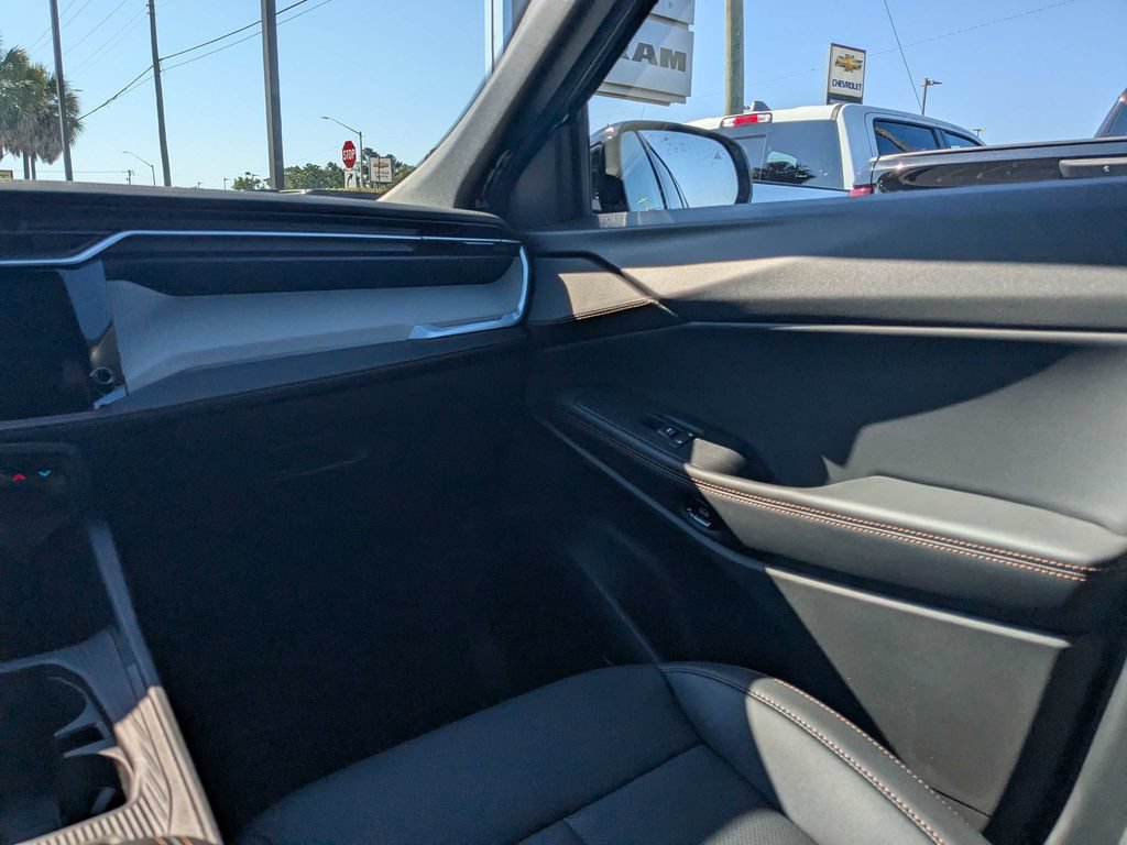 New 2026 Jeep Cherokee Limited AWD/4WD image 18