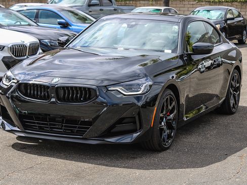 New 2026 BMW 230i xDrive Coupe w/ Premium Package AWD/4WD image 3