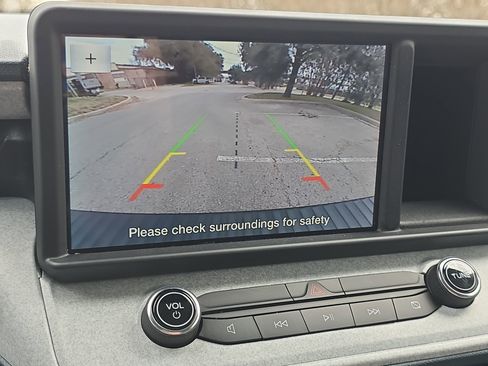 Certified 2024 Ford Maverick XLT w/ XLT Luxury Package image 17