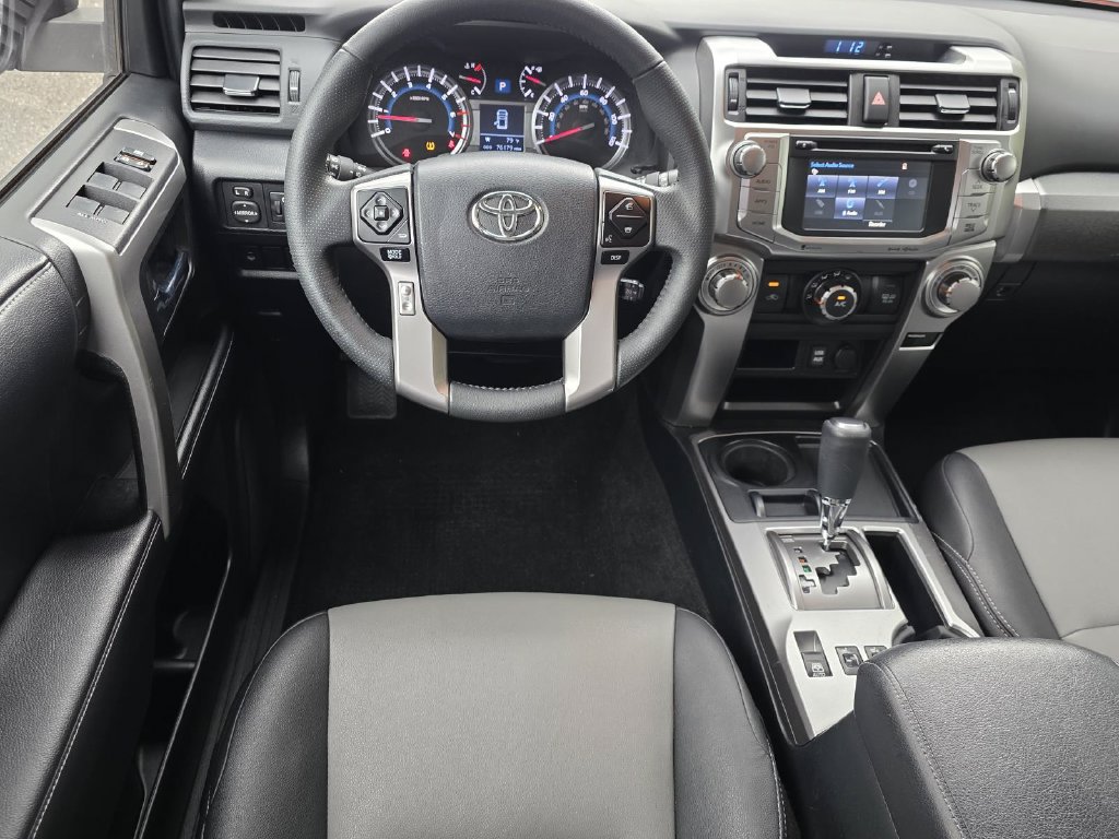 Used 2017 Toyota 4Runner SR5 Premium RWD image 11