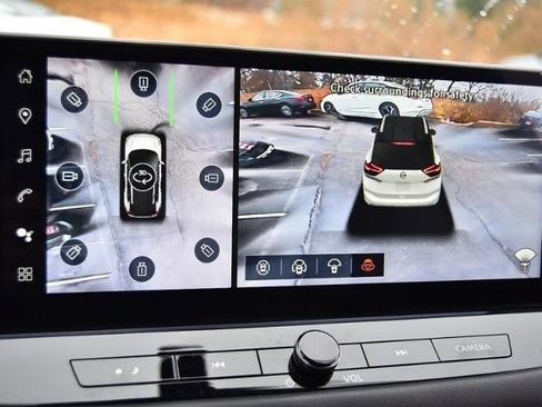 Certified 2024 Nissan Rogue SL image 17