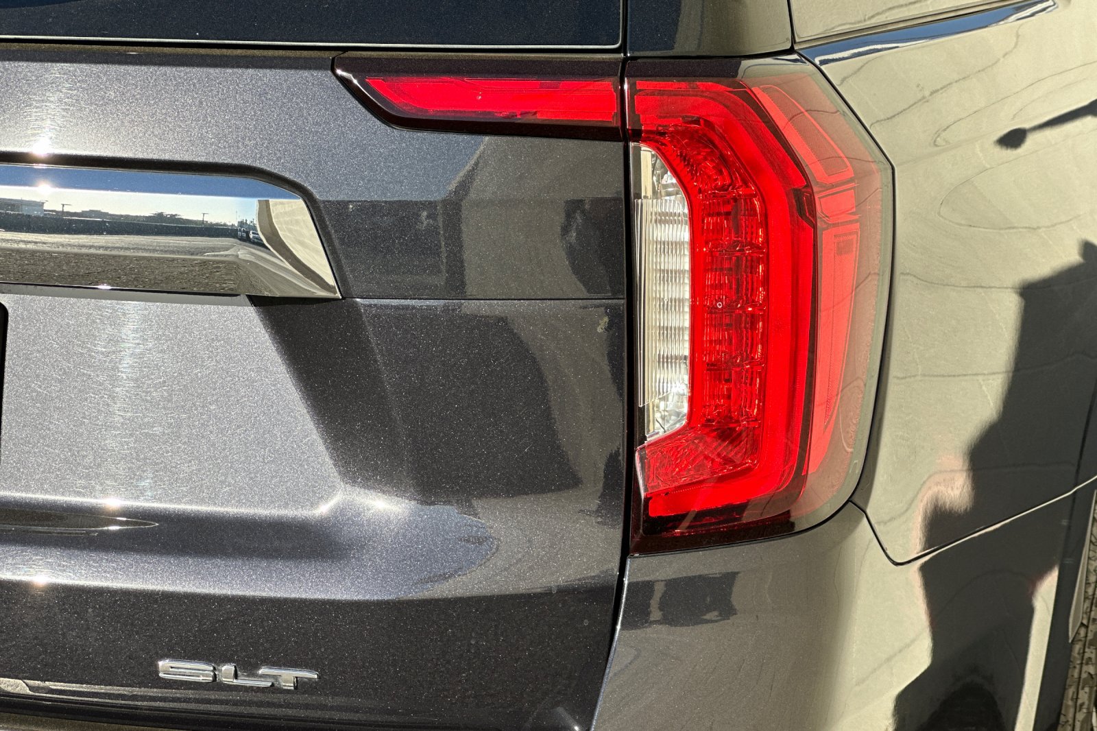Certified 2023 GMC Yukon XL SLT RWD image 40