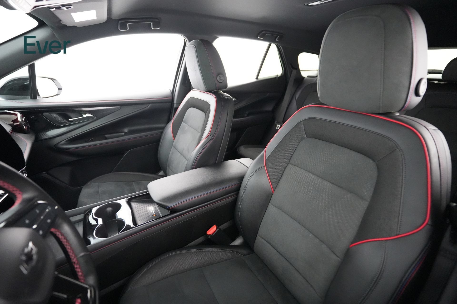 Used 2024 Chevrolet Blazer EV RS AWD/4WD image 4