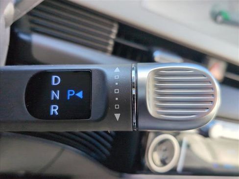 Certified 2024 Hyundai Ioniq 5 SEL image 15